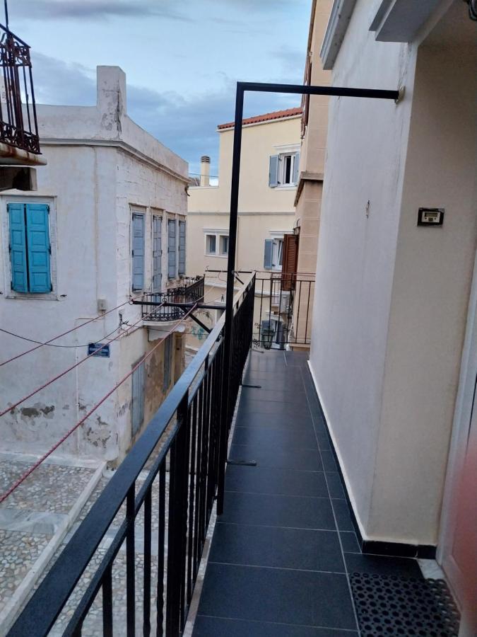 Hermoupoli Rooms Экстерьер фото